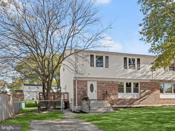 7737 Notley Rd, Pasadena, MD 21122