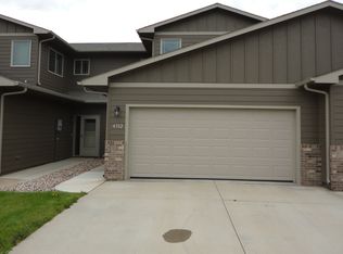 4302 West Shipton, Sioux Falls, SD 57108