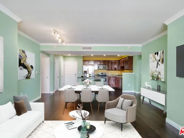 3740 Santa Rosalia Dr #319, Los Angeles, CA 90008