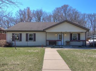 538 Woodridge Ct, Menomonie, WI 54751