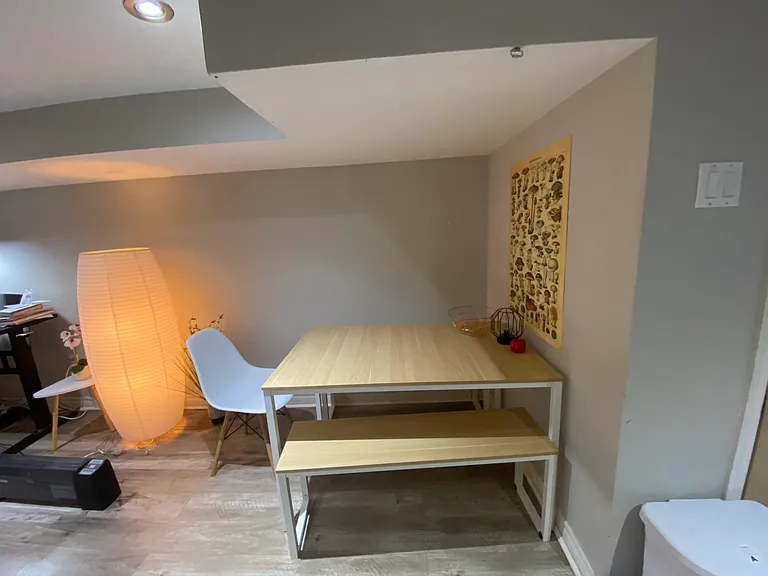 163 Campbell Ave #BASEMENT — Photo 15