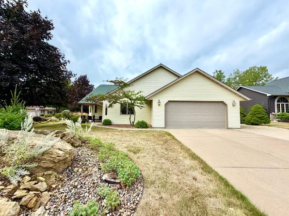 2520 Sunny Meadow Ln, Red Wing, MN 55066