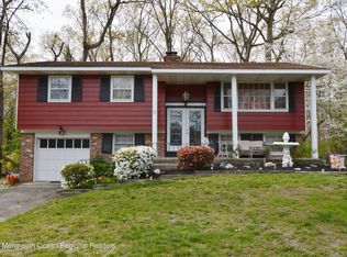 37 Raymond Ave, Toms River, NJ