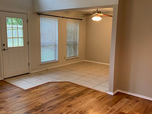 3rd image of 1207 W Hudgins St