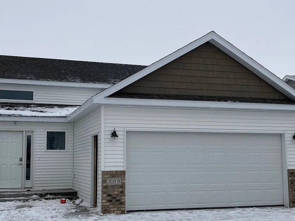 303B Torontos Ct