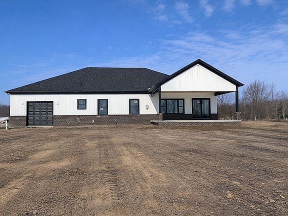 2nd image of 26850 Irwin Rd