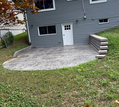 2nd image of 3623 Saint Alban Dr