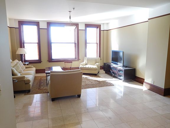 3rd image of 1280 Market St APT 304