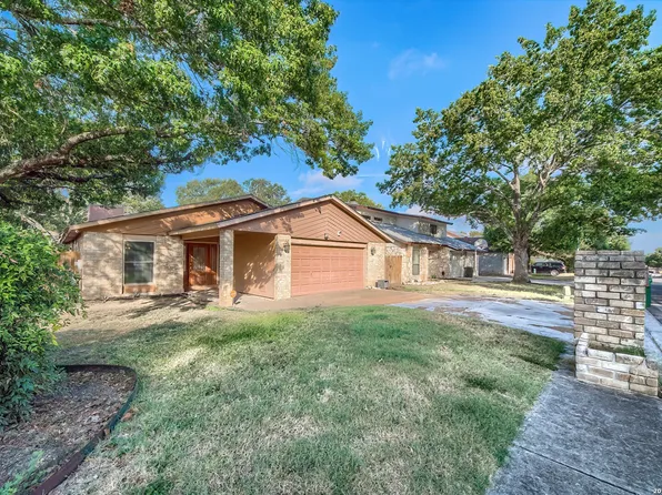 4334 HOLLOW HILL DR, San Antonio, TX 78217