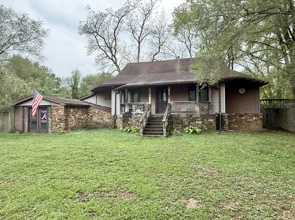 514 Knight St, Cannelton, IN 47520