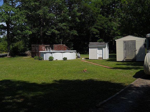 Pool/Shed