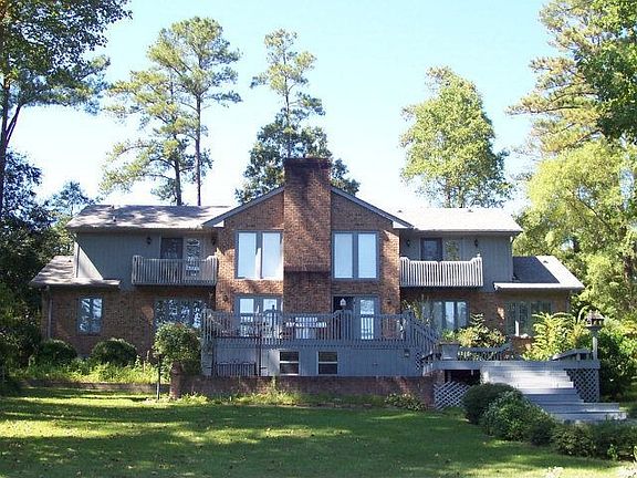 3rd image of 5149 Lynnhaden Dr