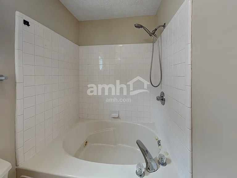 10477 Secretariat Dr — Photo 17