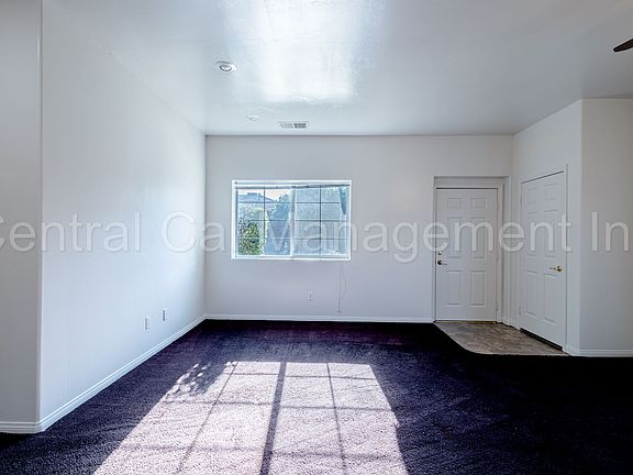 5th image of 3721 Pine Meadow Dr APT A