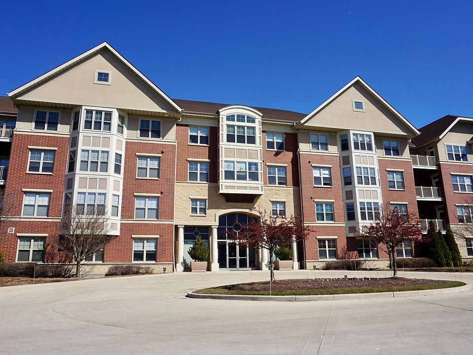 1st image of 4110 S Lake Dr