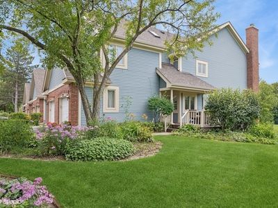 300 Bristol Ln, Fox River Grove, IL, 60021