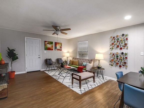 2nd image of 10608 Georgian Dr