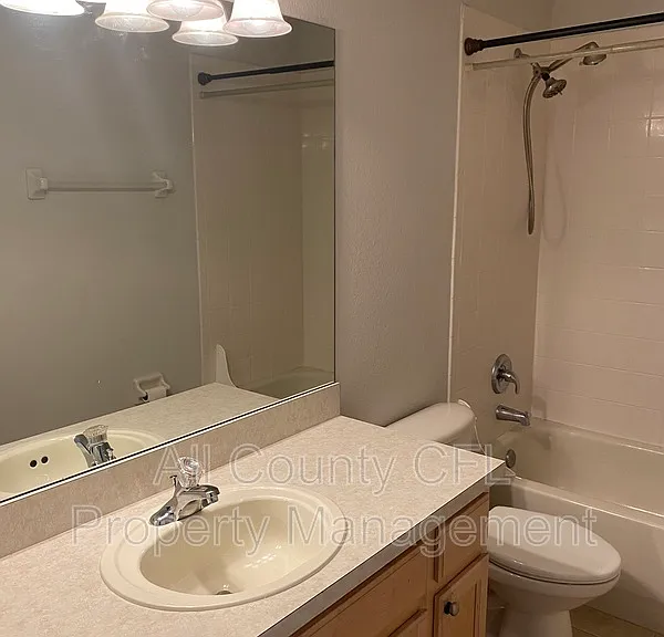 14155 Mailer Blvd — Photo 16