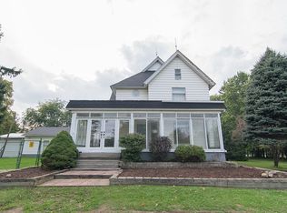 9874 S Byron Rd, Durand, MI 48429