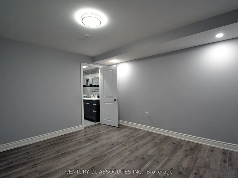 92 Nashville Cir — Photo 17