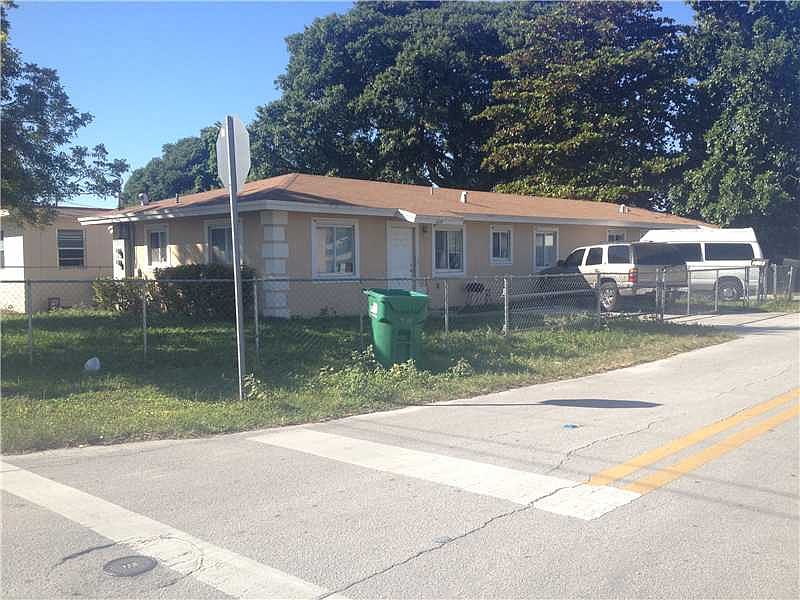 1st image of 6620 NW 25th Ave