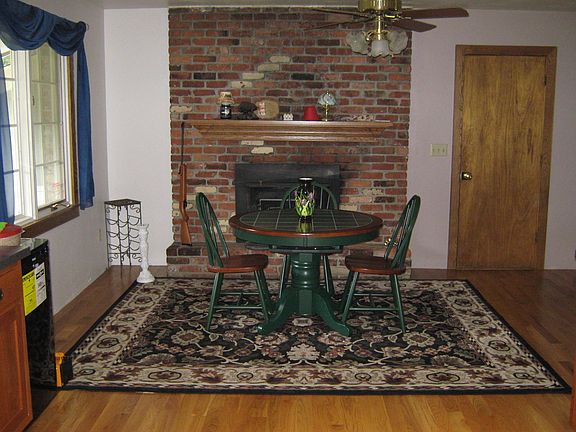 Dining area or sitting area with fireplace