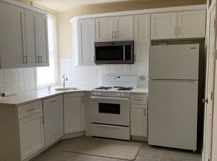 237 S 10th St, Philadelphia, PA 19107