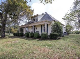 1641 Long Hollow Pike, Gallatin, TN 37066