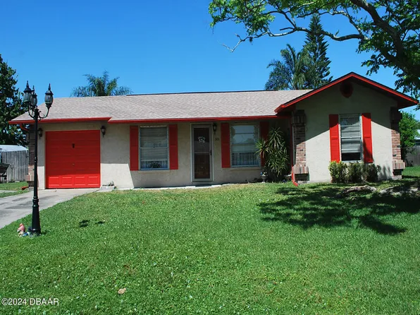 305 Cherrywood Ln, Edgewater, FL 32132