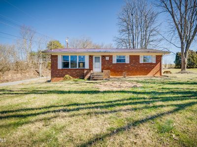 739 Old Elizabethton Hwy, Bluff City, TN, 37618