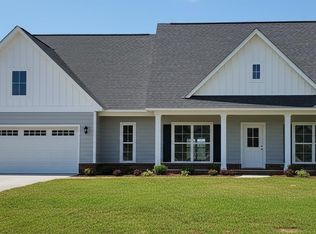 100 Coves Dr, Vincent, AL 35178