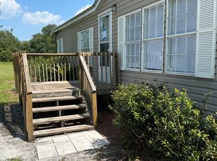 107 Old Airport Estates Rd, Palatka, FL 32177