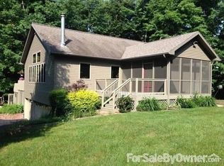 2008 W Hansen Rd, Scottville, MI 49454