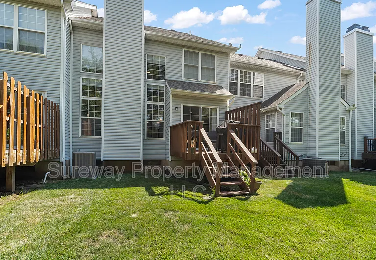2028 Greenes Way Cir — Photo 26