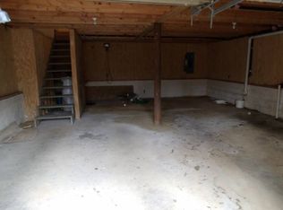 180 Union Ln, Adamsville, TN 38310