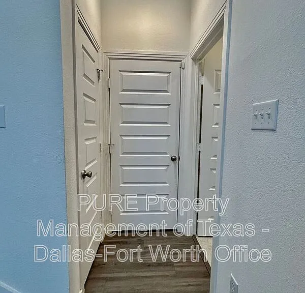3918 Rochelle Ln — Photo 21