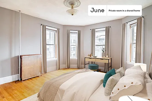 106 Beacon St Photo 1
