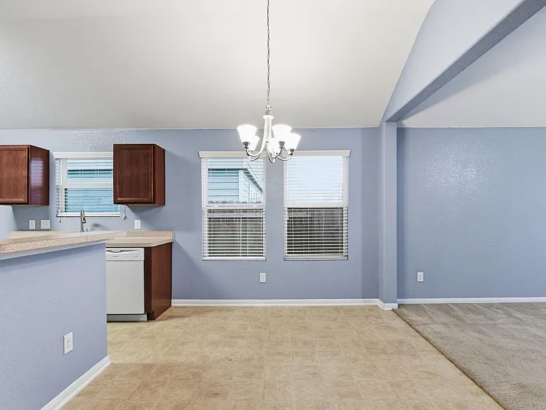 16763 N Blue Jay Dr — Photo 7