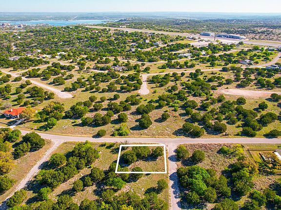 4th image of 501 Wind Swept Panorama Rd