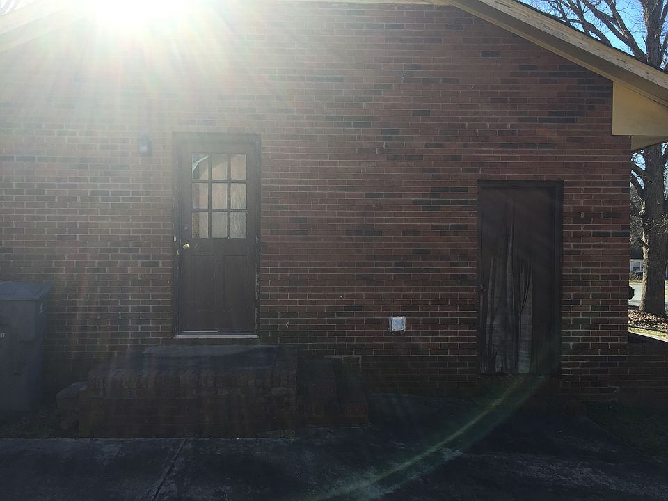 Back Door/ Side View 