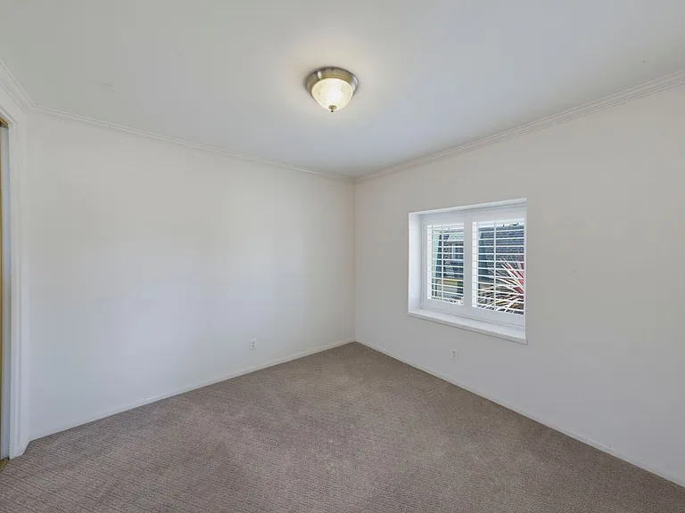 20361 Fee Ln — Photo 21