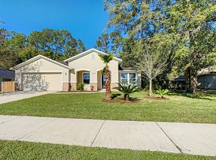 11357 Martin Lakes Dr N, Jacksonville, FL 32220