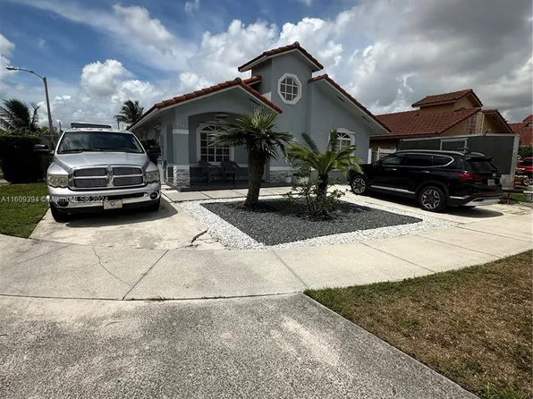 3457 W 74th Pl, Hialeah, FL 33018