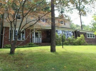 18 Colby Dr, Andover, NJ 07821