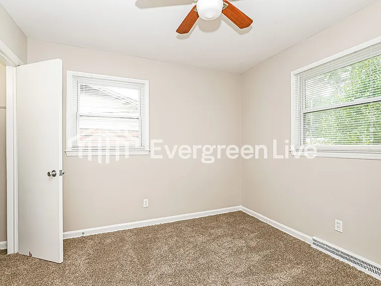 2107 Rosetta Rd — Photo 5