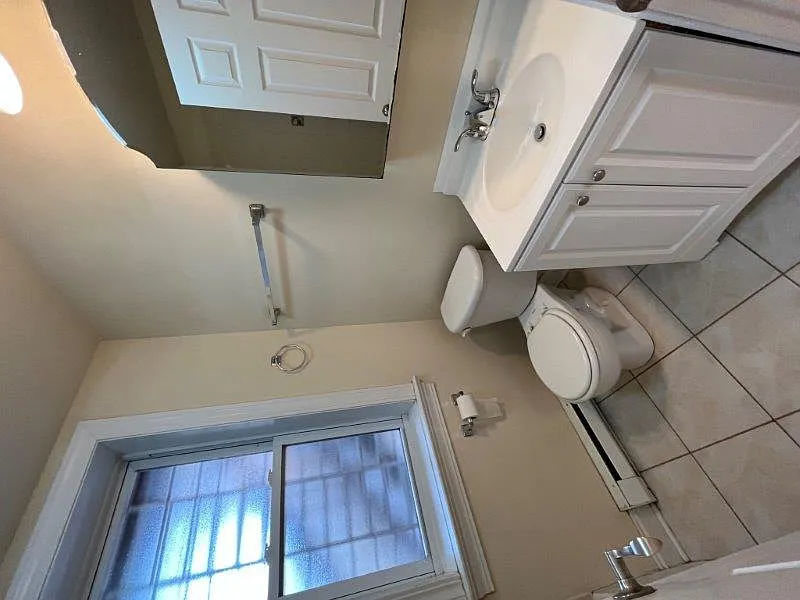 2 bed, 700 sqft, $1,650 — Photo 4