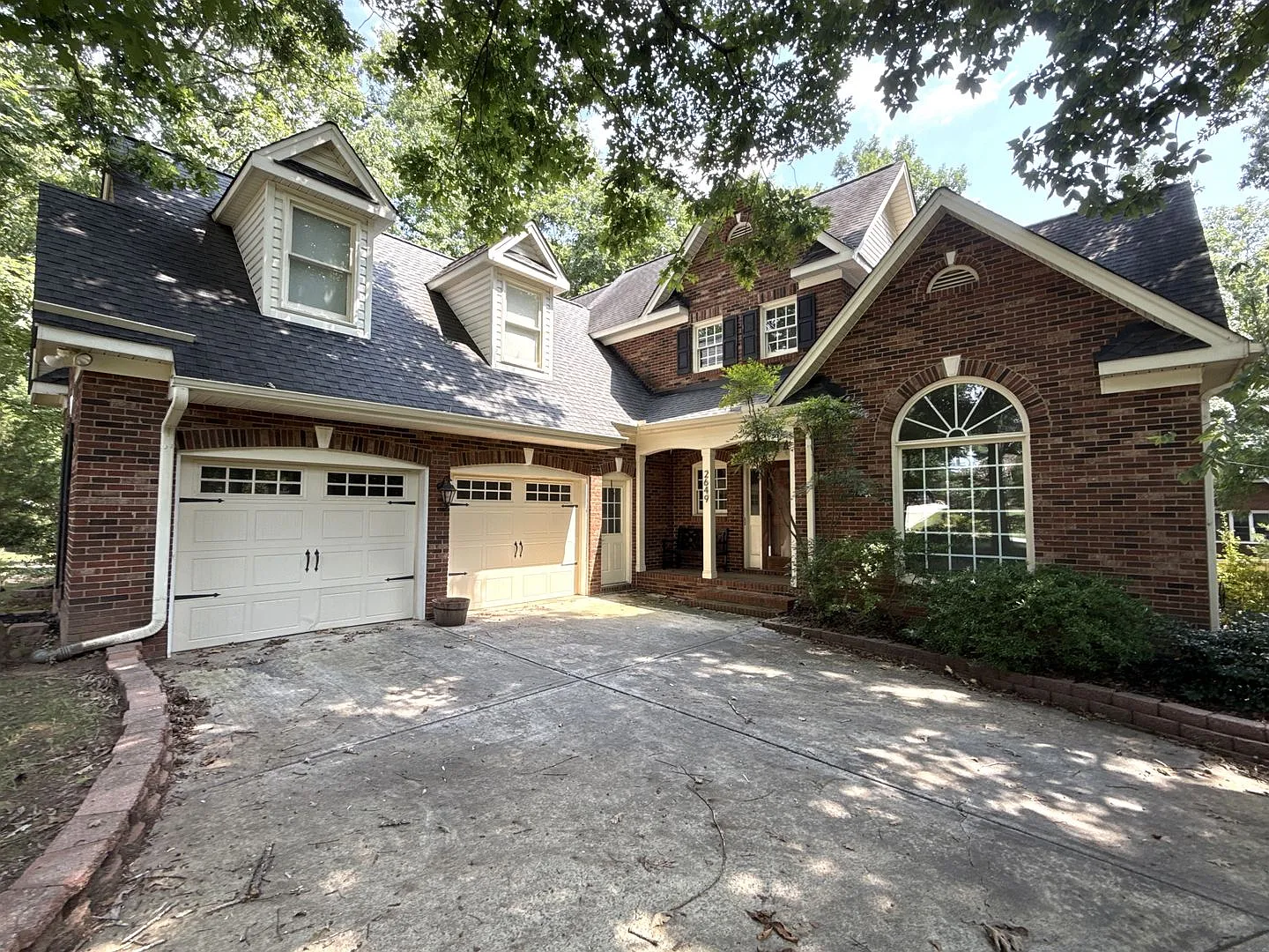 Spacious Home in the Matthews Area! — Photo 2
