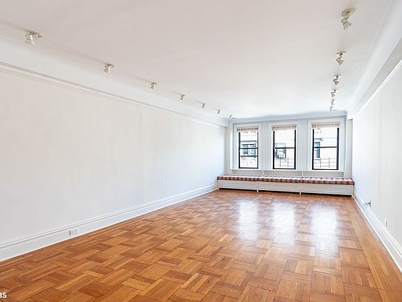 4th image of 875 W End Ave APT 14B