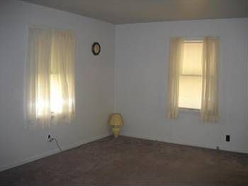 2nd image of 1815 Huy Rd