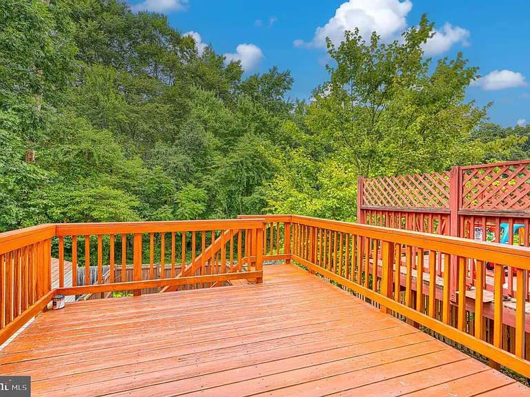 3818 Swift Run Dr — Photo 9